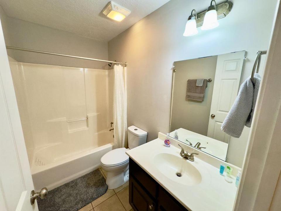 Cozy 2 Bedroom Townhouse Near Lake And Restaurants Guntersville Buitenkant foto
